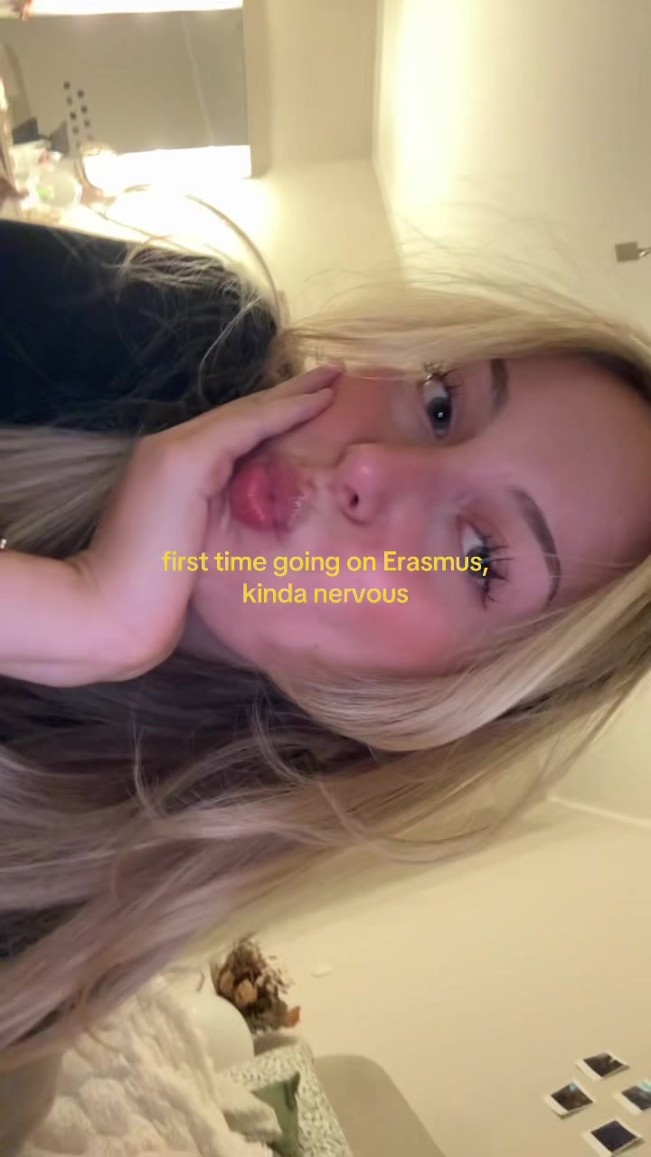 @aniela