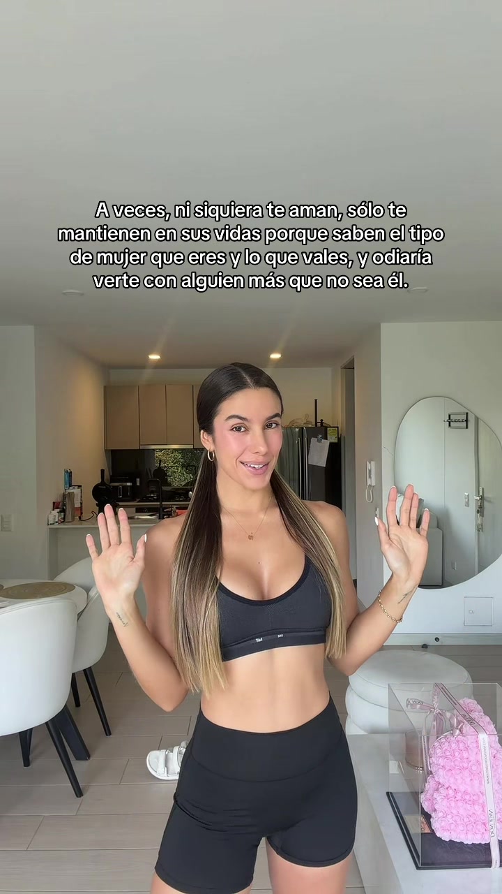 @MELANIE