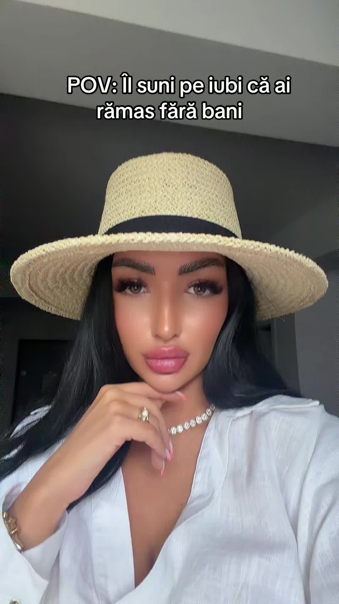@Oana✨