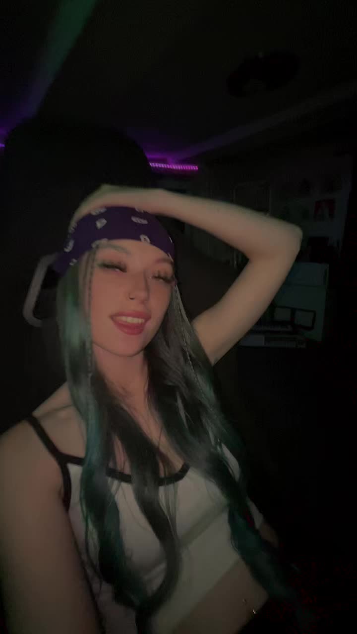 @Sammy💚💜