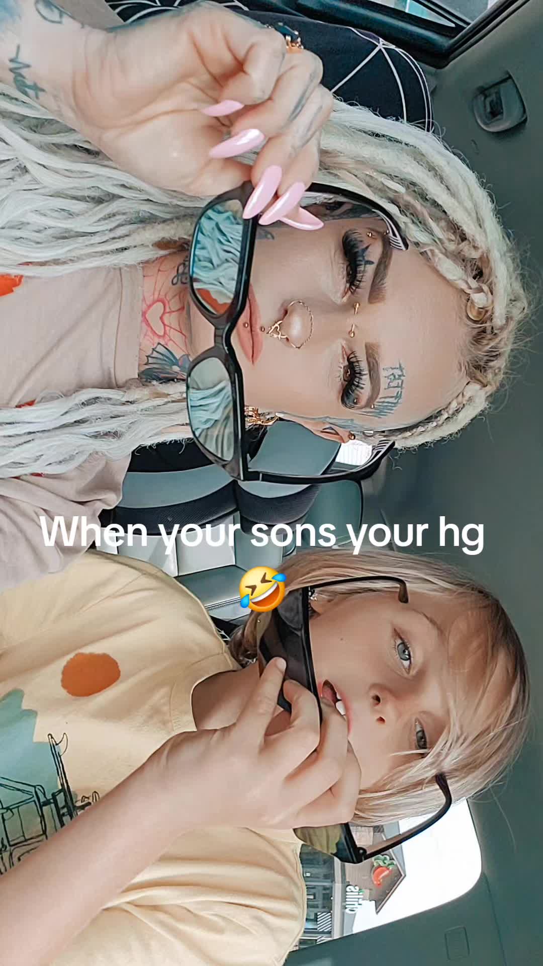 @livingdeadgirl🌽⭐️