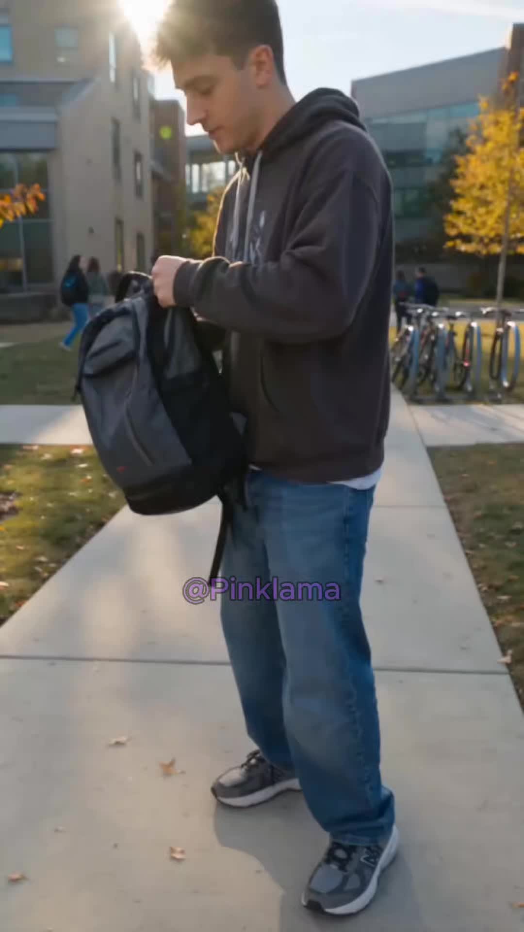 @pinklama