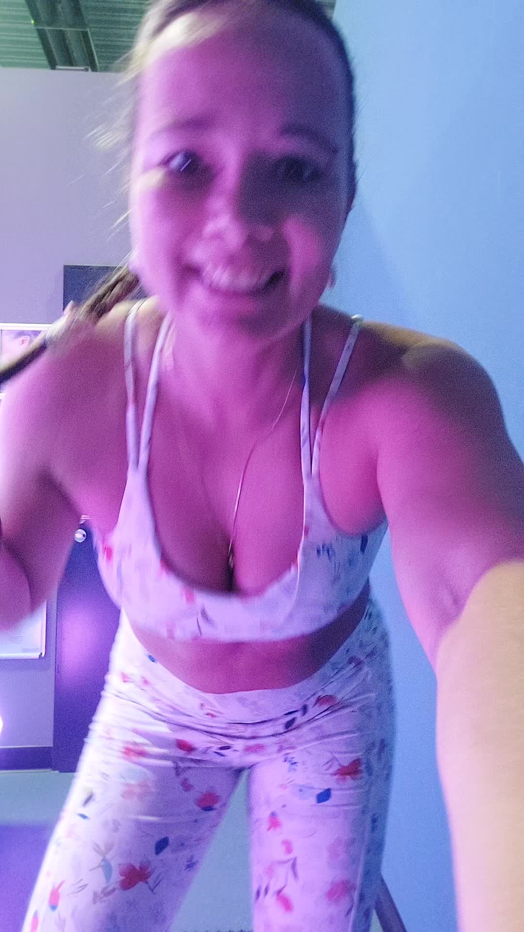 @Svenja🐨🌸🦙