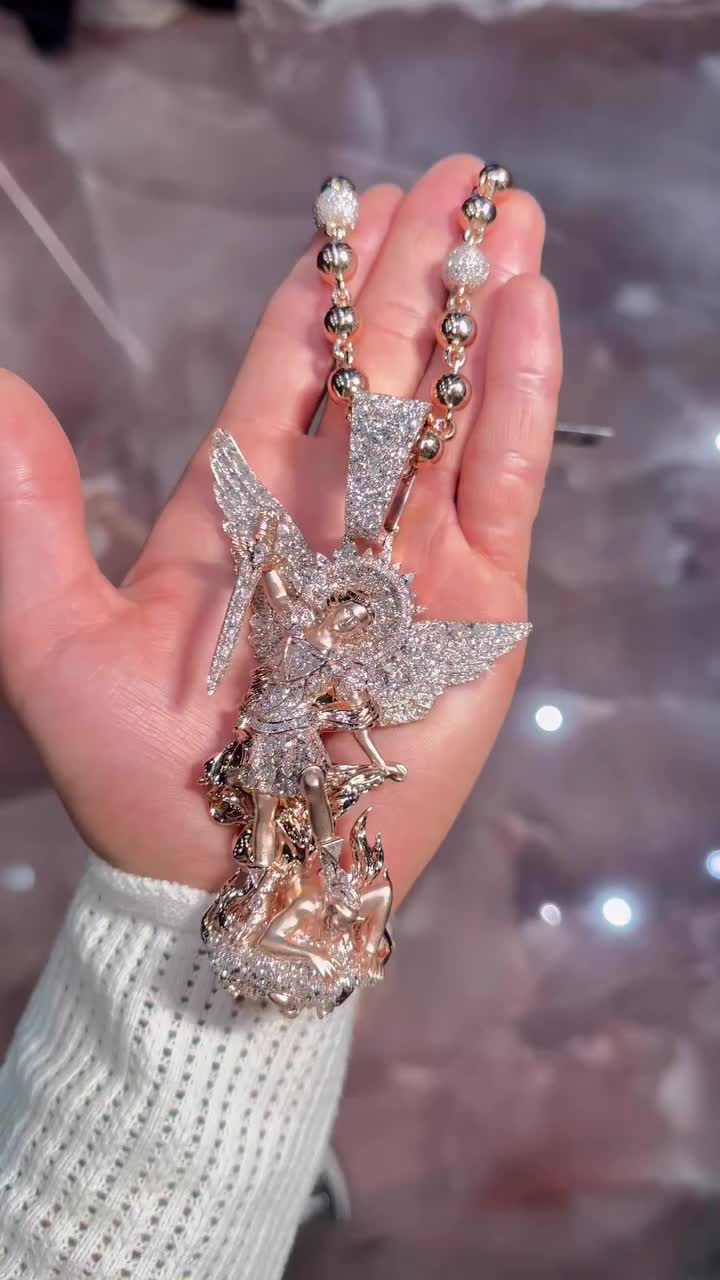 @MoissaniteWatchesDIAN