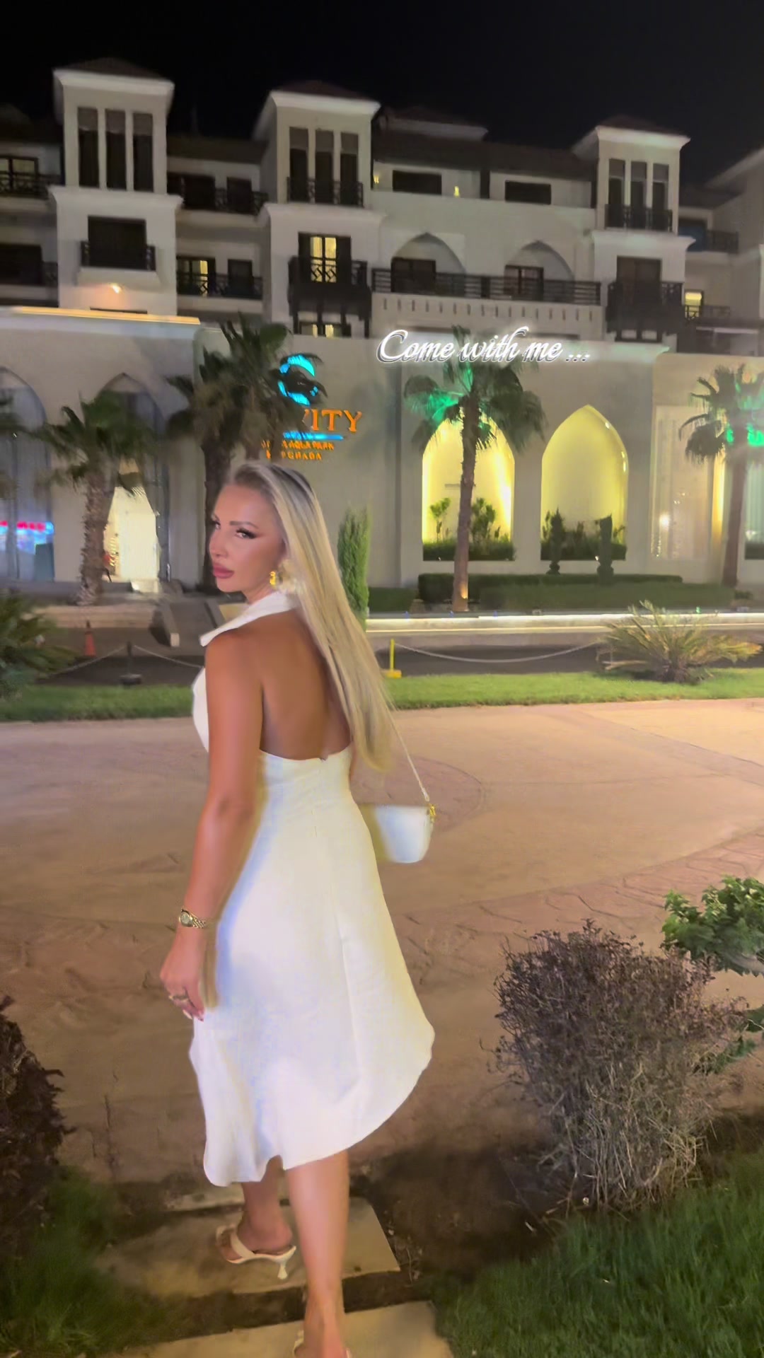 @SimplyChic