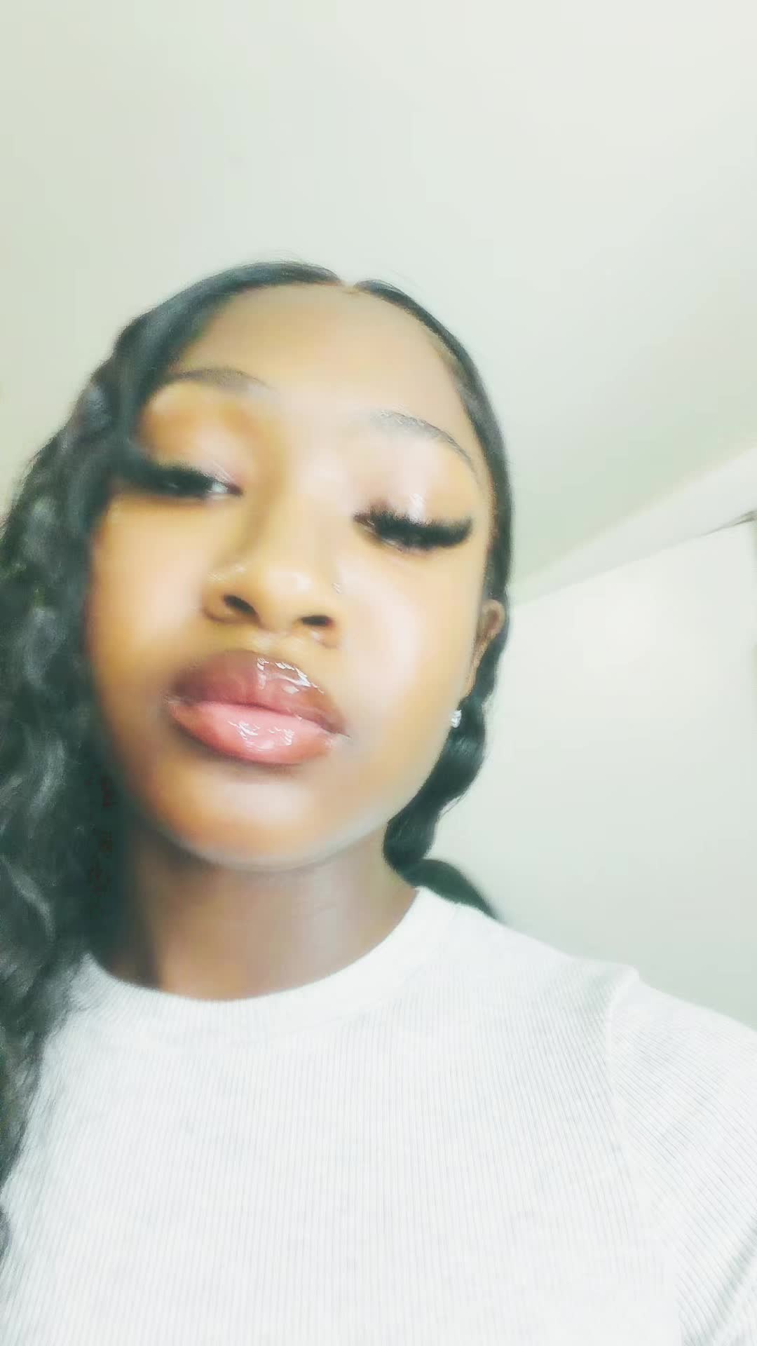 @Queenariiiberryyy🍓