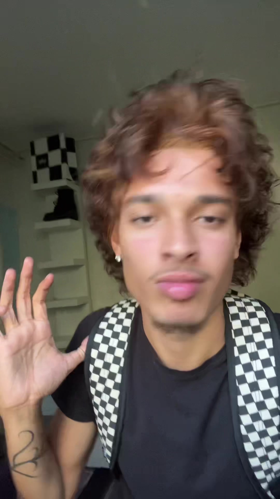 @Kris