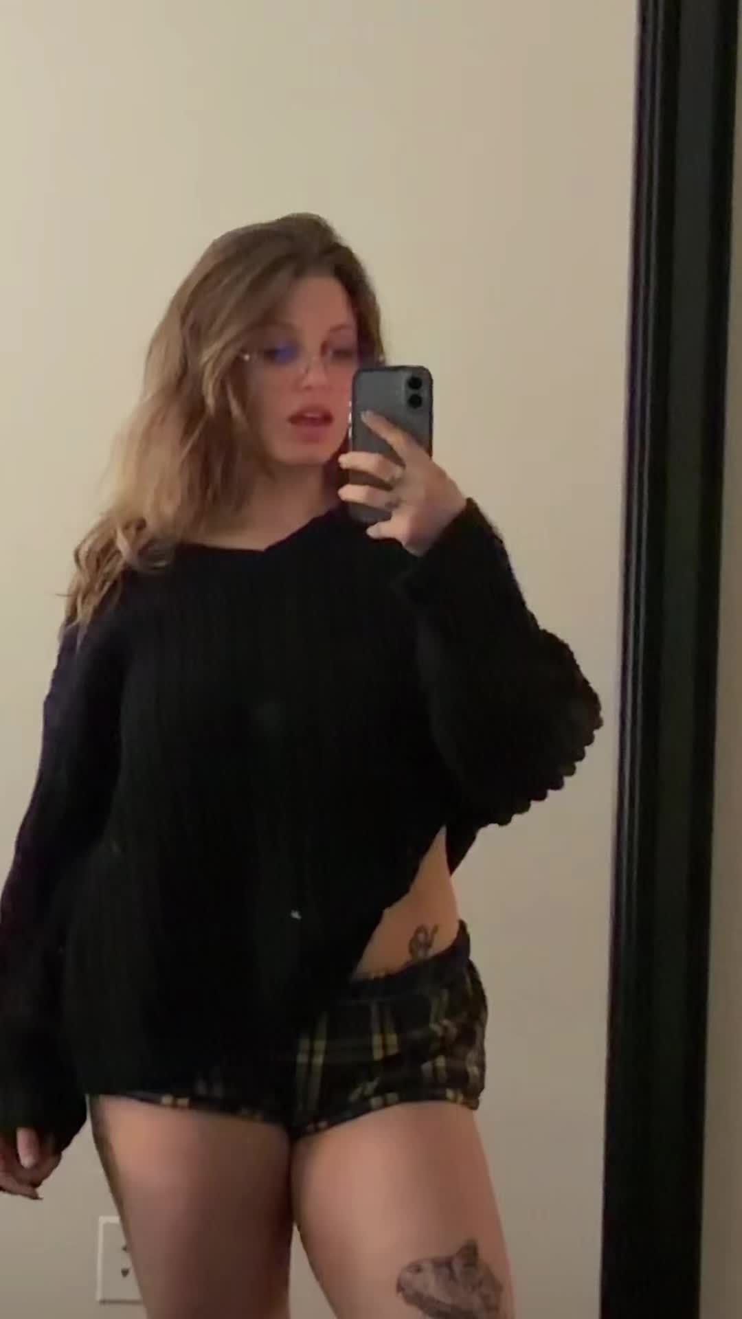 @Lexie Vee