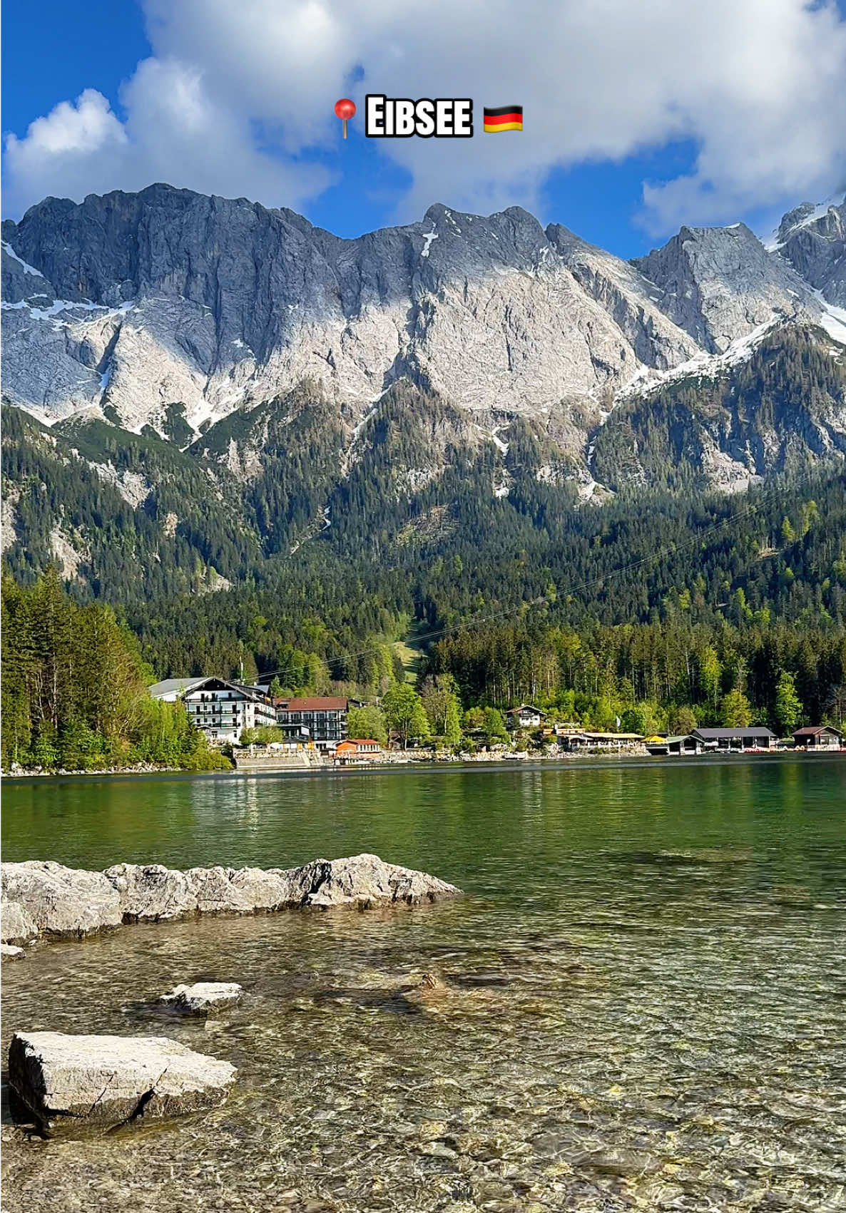 @TravelVibes