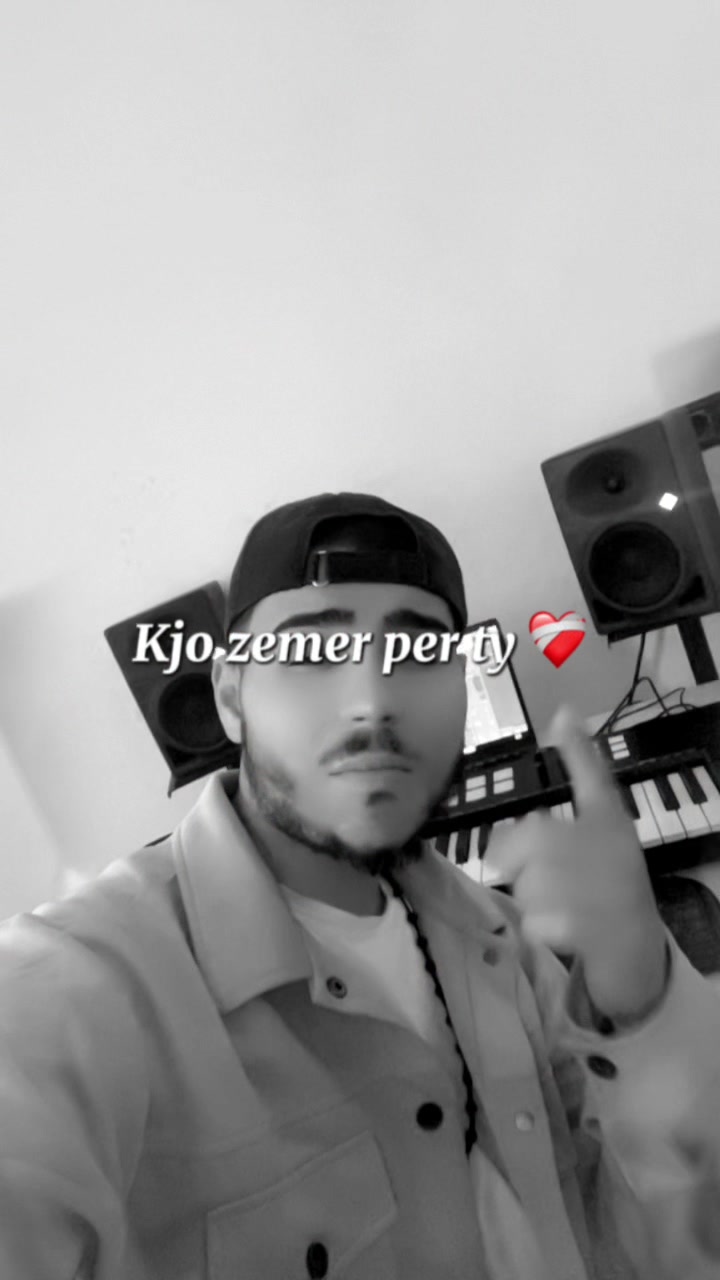 @𝗔𝗡𝗗𝗜 𝗞𝗢𝗥𝗥𝗔