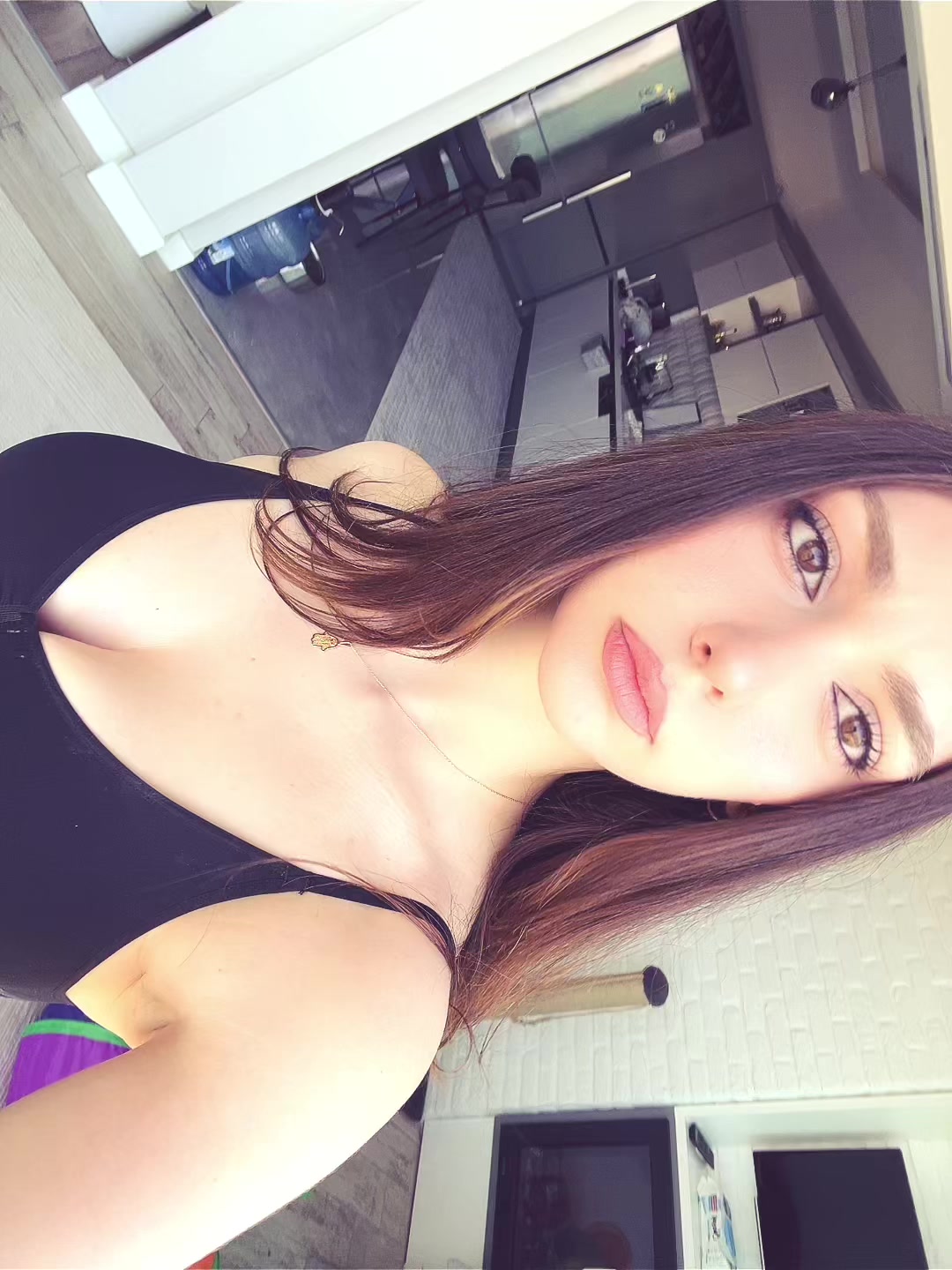 @Azra Hifa
