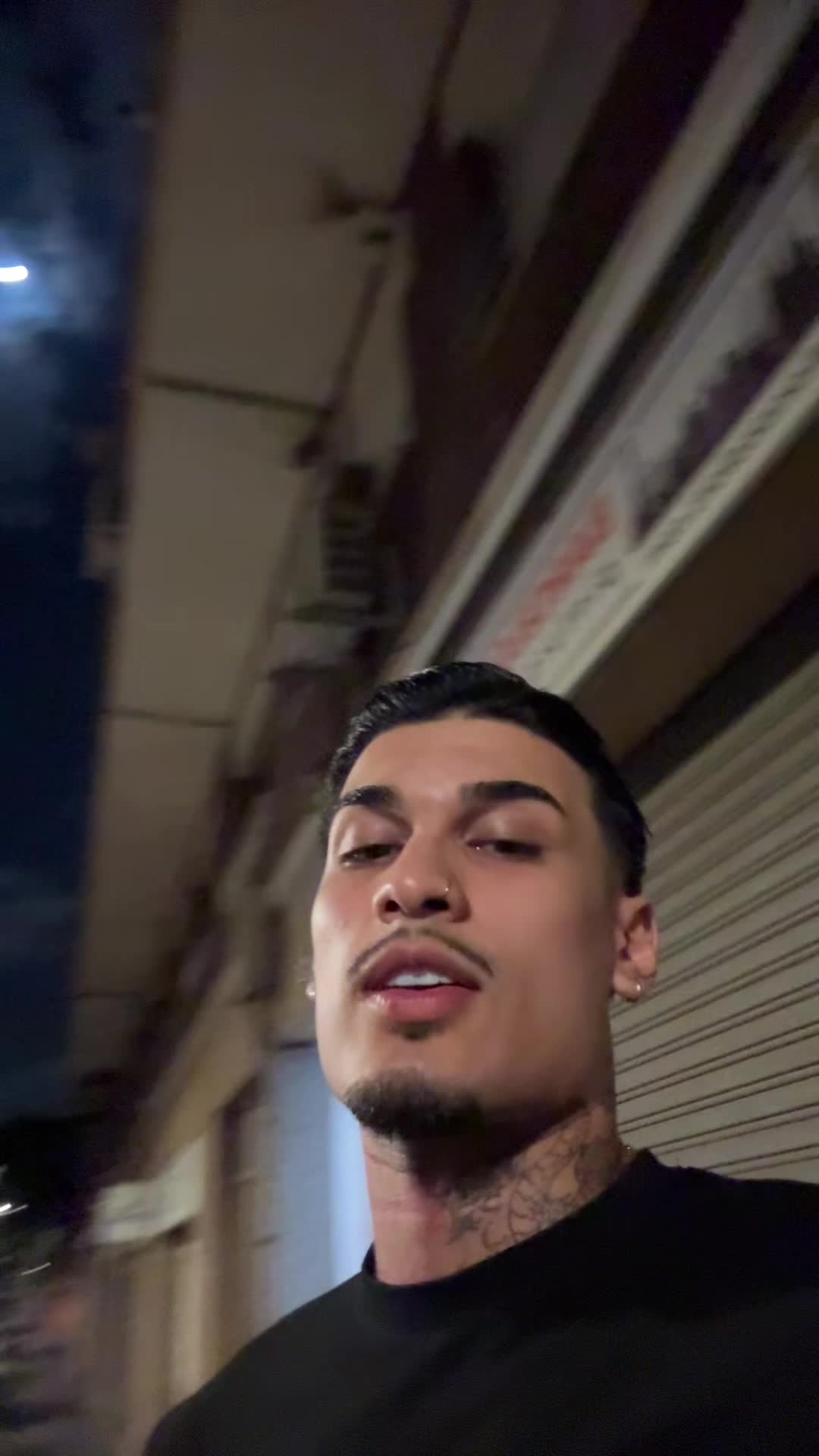 @🥀
