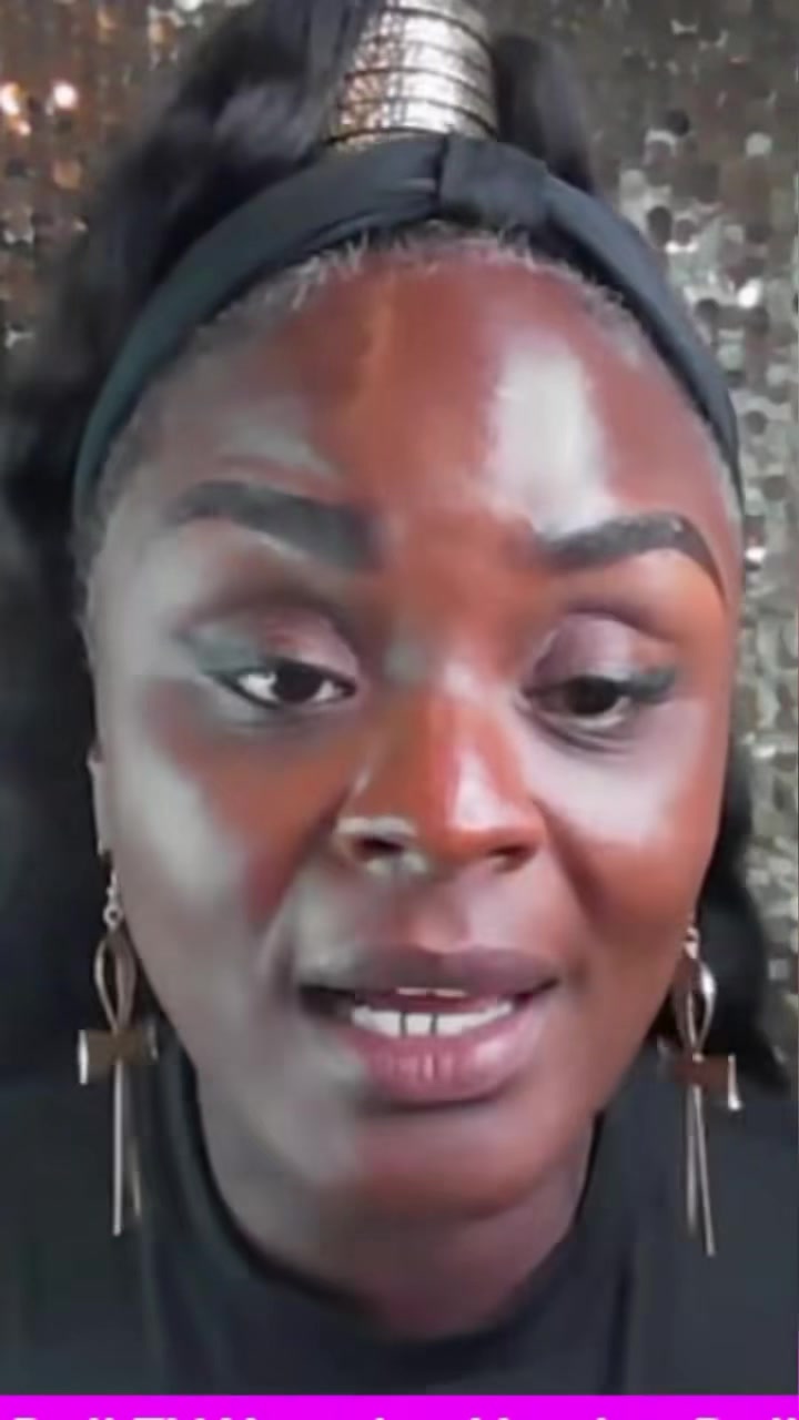 @RegalEmpress