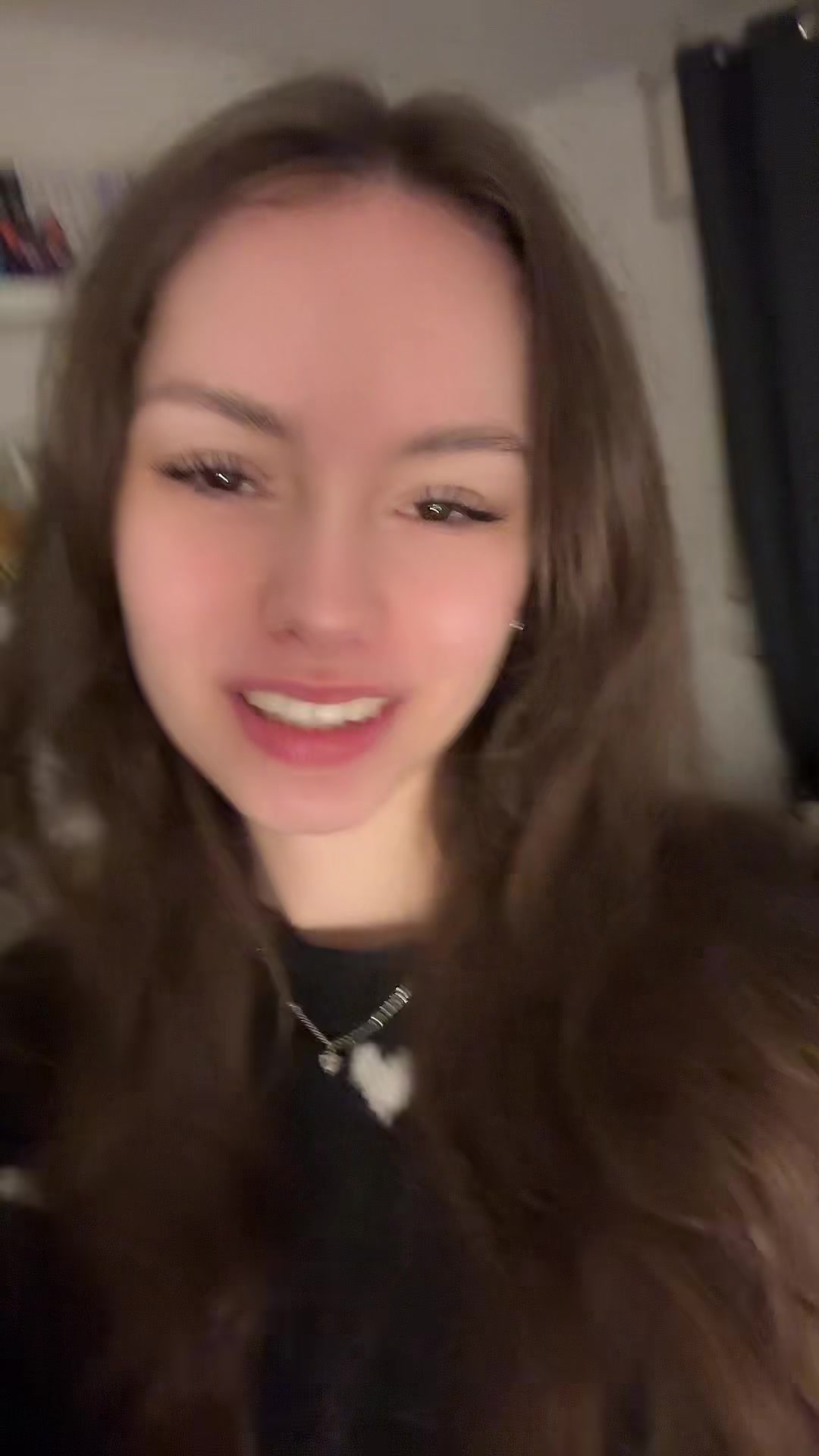 @laura