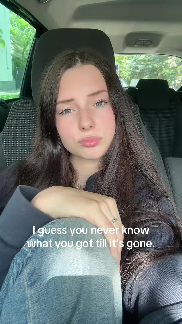 @🧸