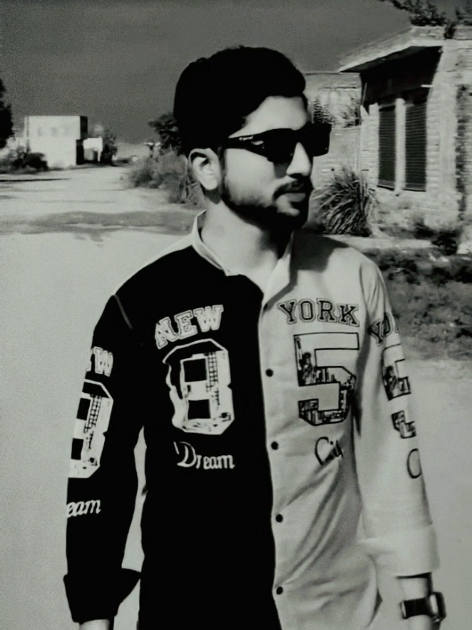 @zainihunjra9