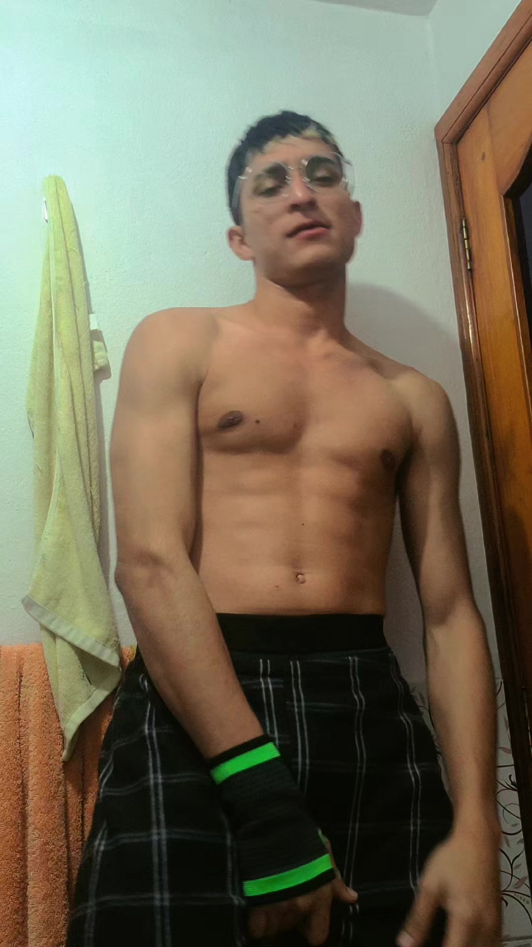 @YostinJ