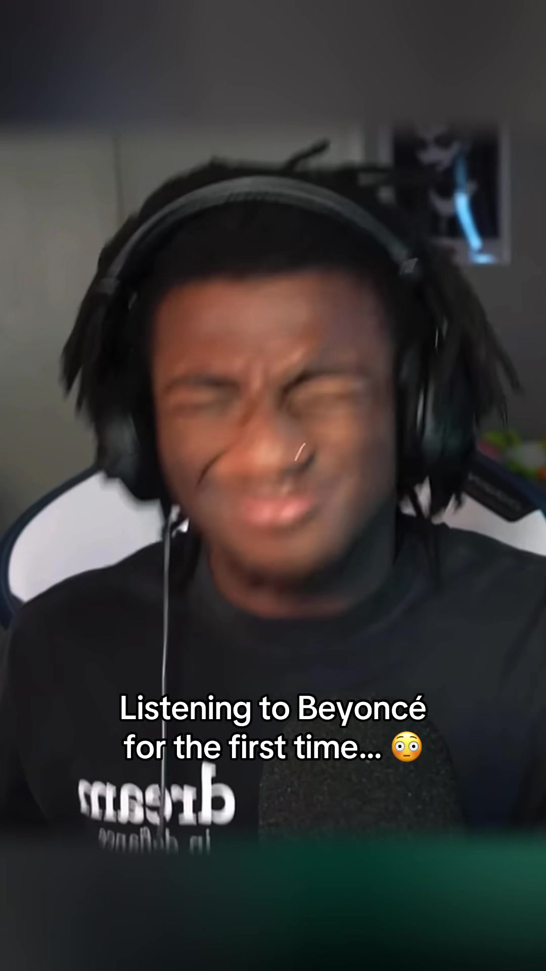 @Souvenir Reacts