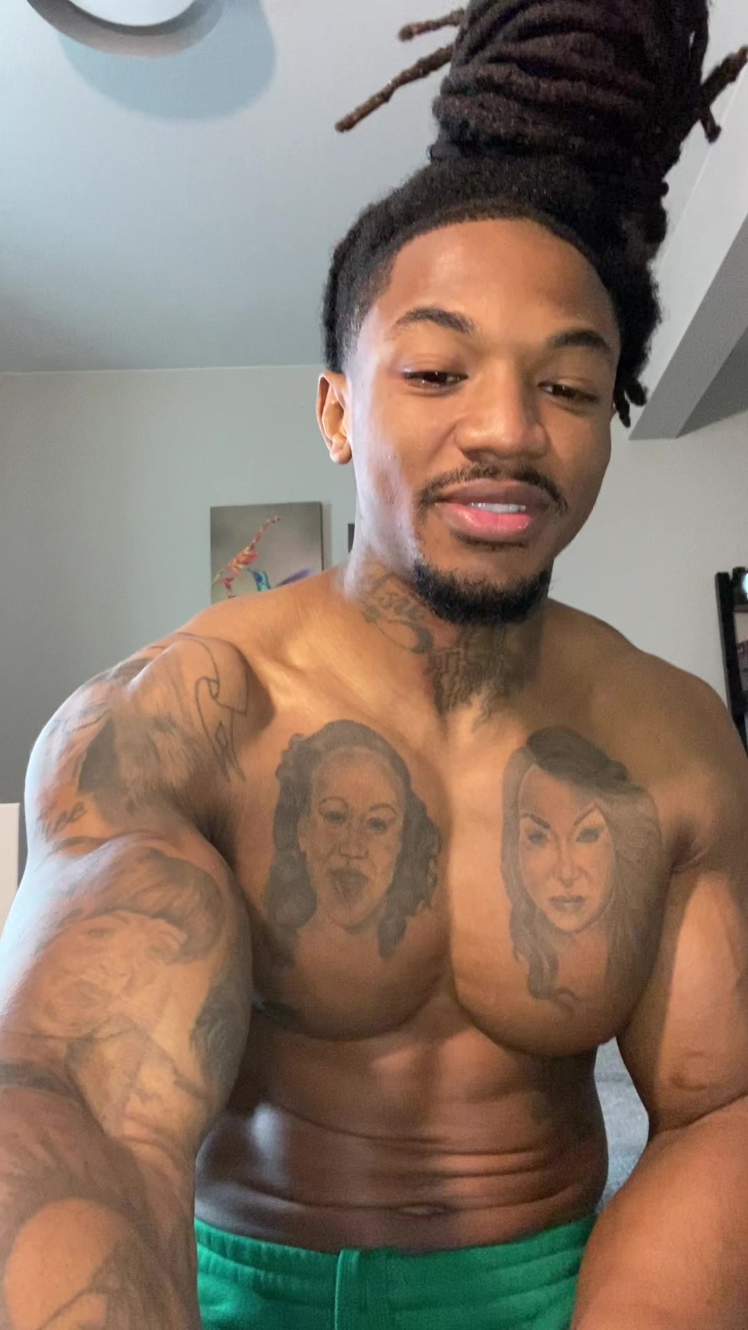 @Rahja Rose