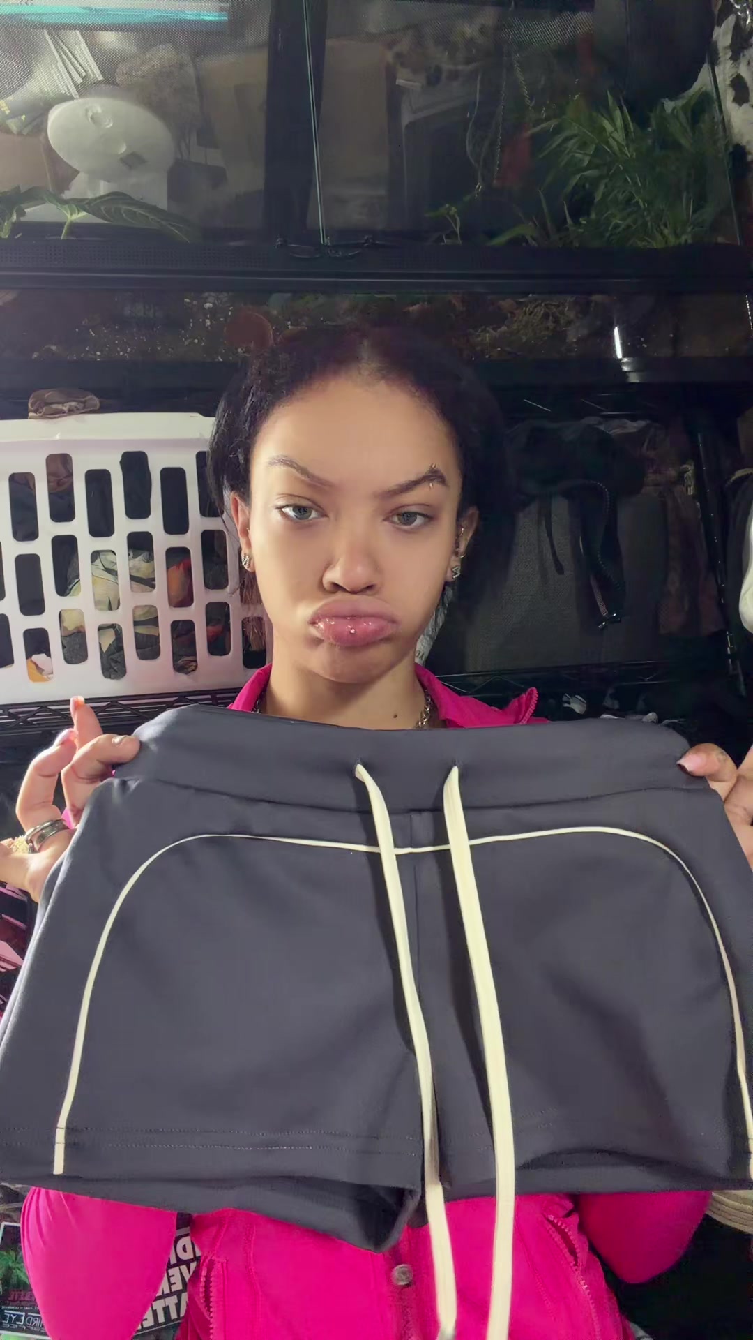 @Navadaqueen