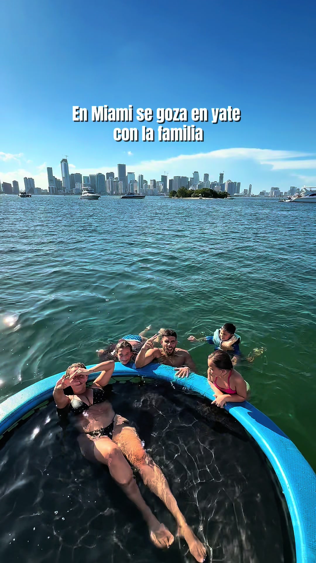 @Yacht Memories Miami