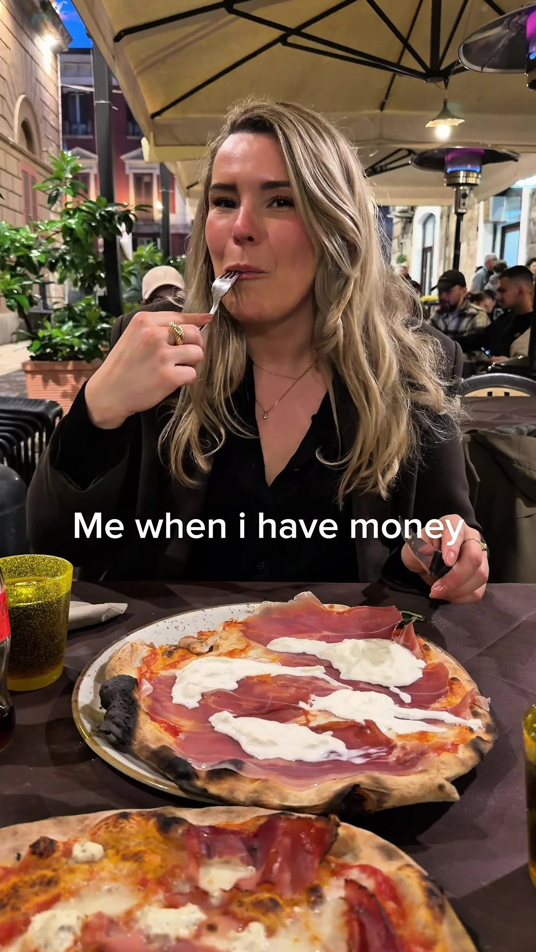 @julia sintenie