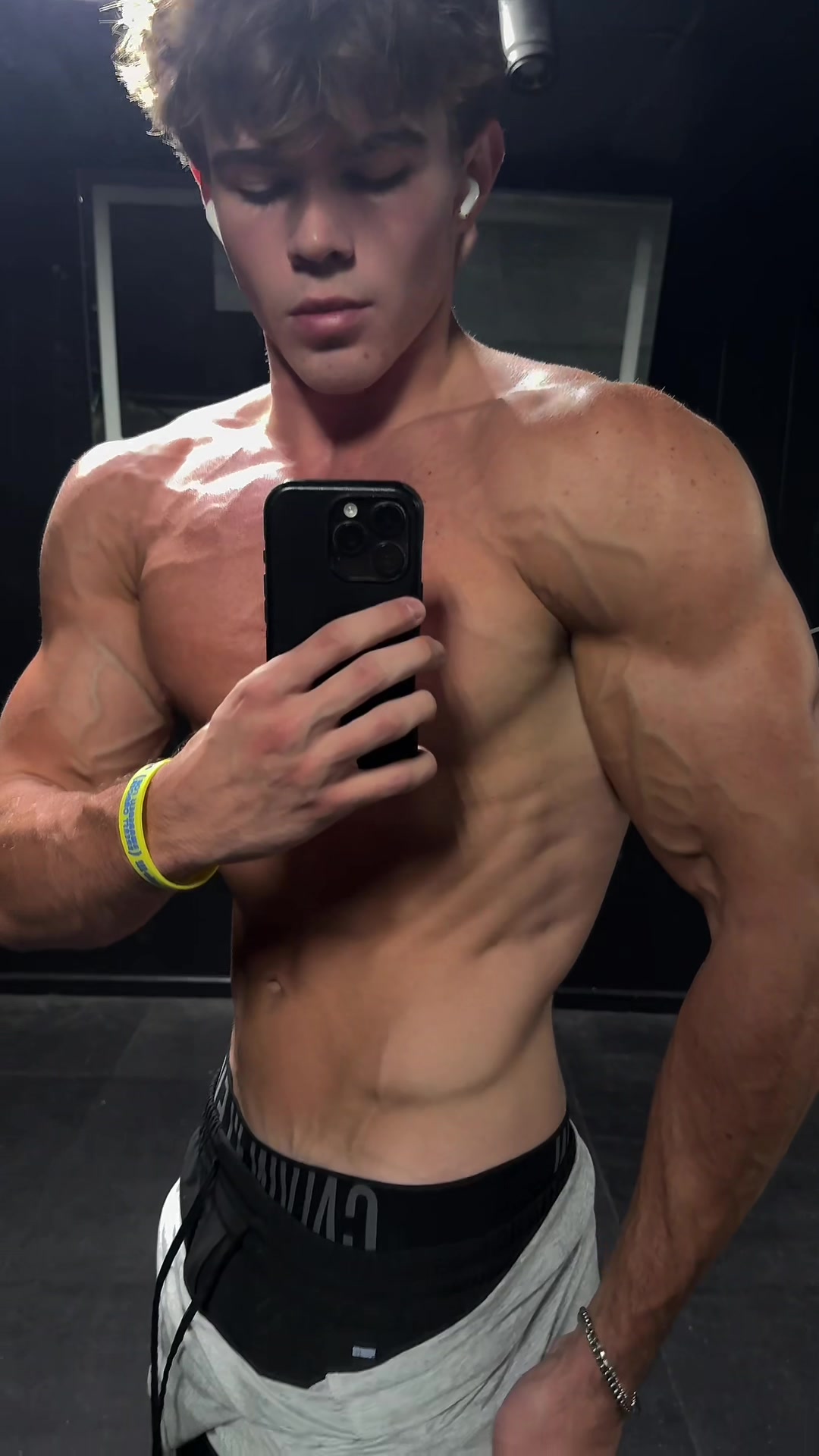 @TJ.Fit