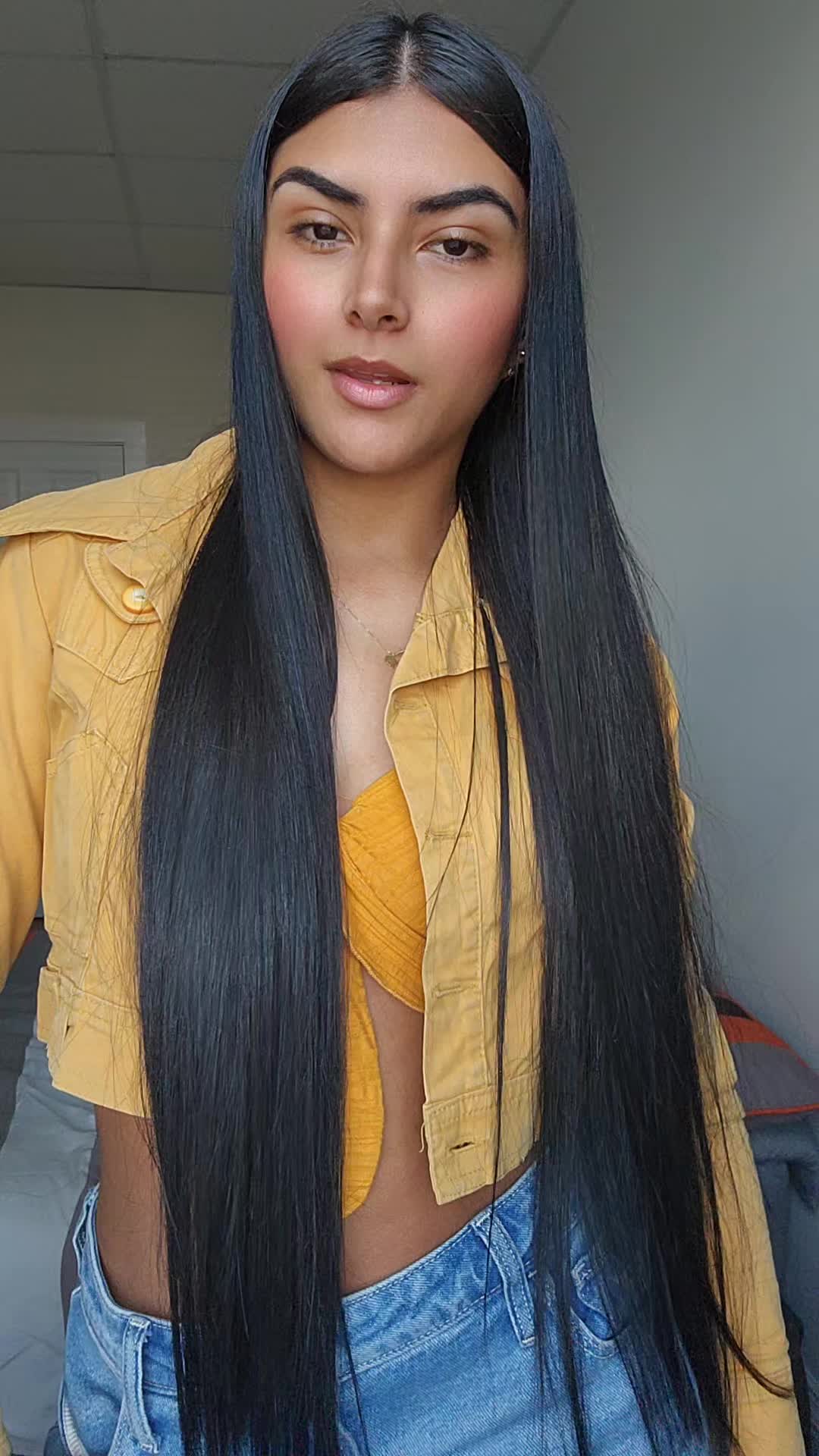 @oficial.yuliana