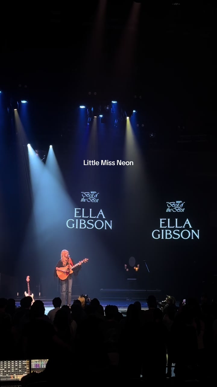 @Ella Gibson