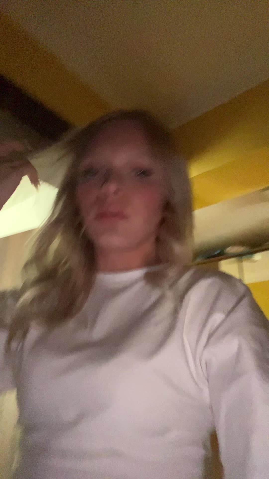 @𝑉𝑖𝑘𝑡𝑜𝑟𝑖𝑎 ❄️🤍