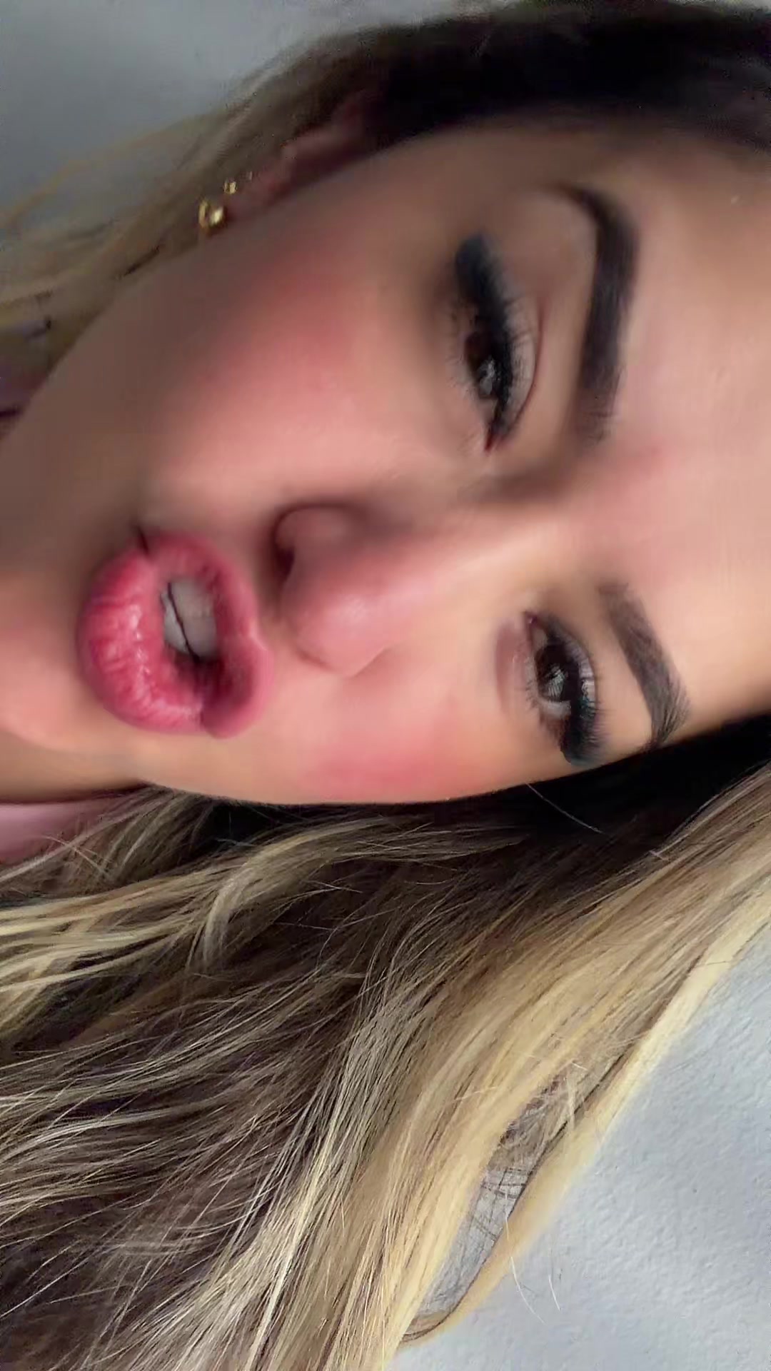 @Aleja Mora