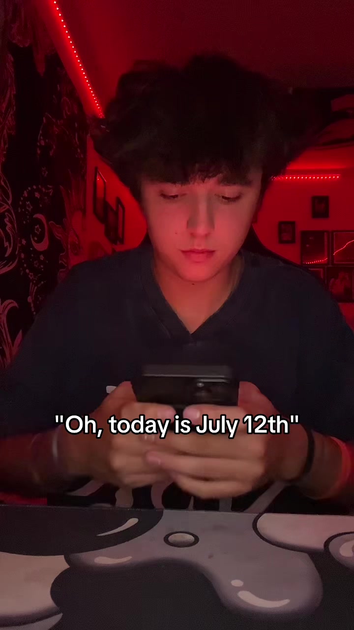 @T