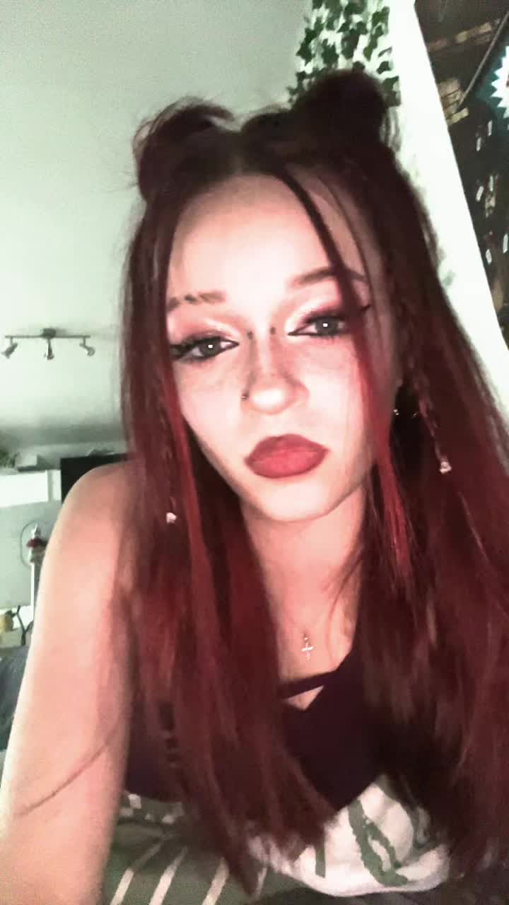@evacado