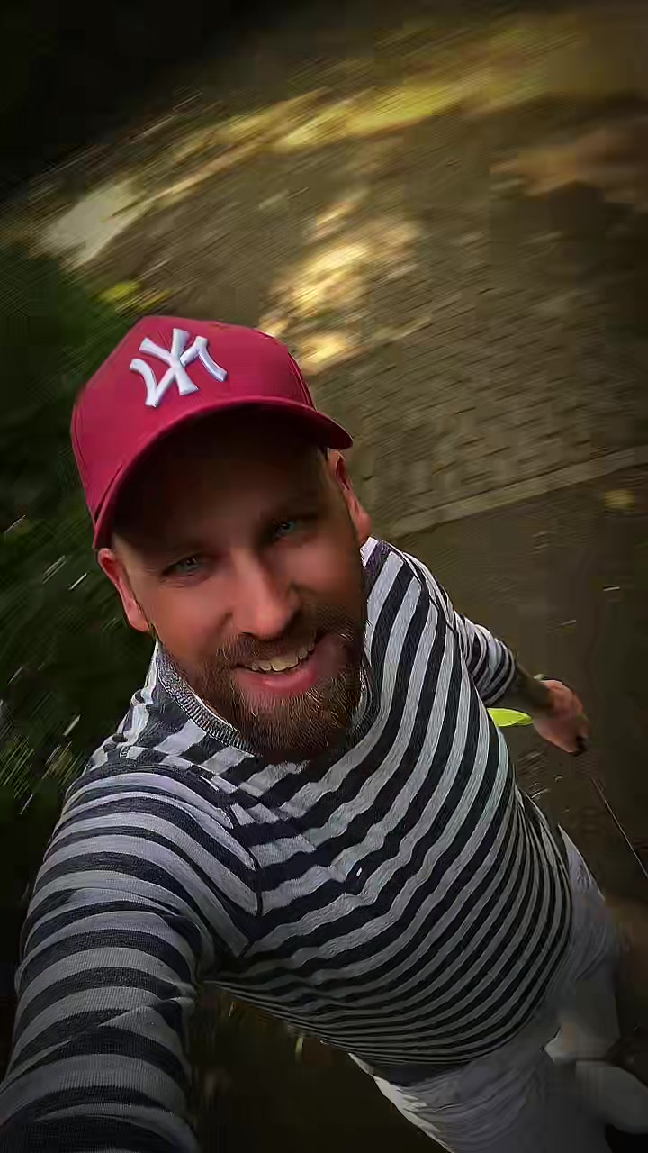 @Ralf🏳️🌈