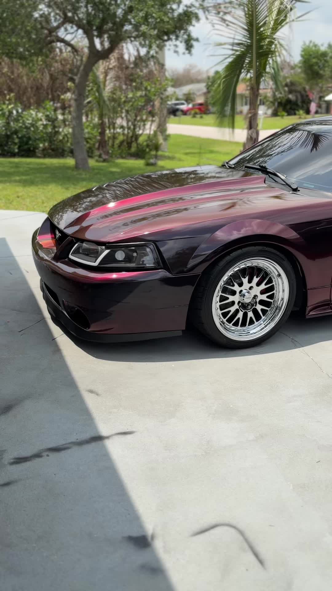 @2v.