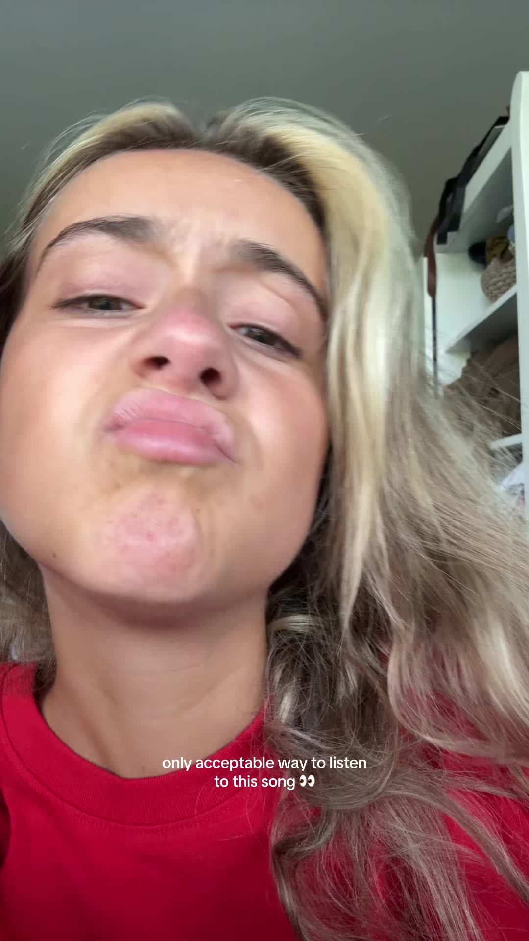 @itsskye