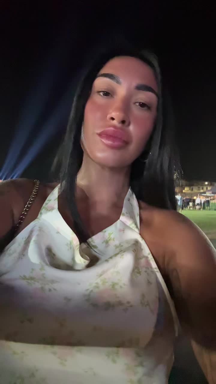 @🦋Nicoleta 🇷🇴