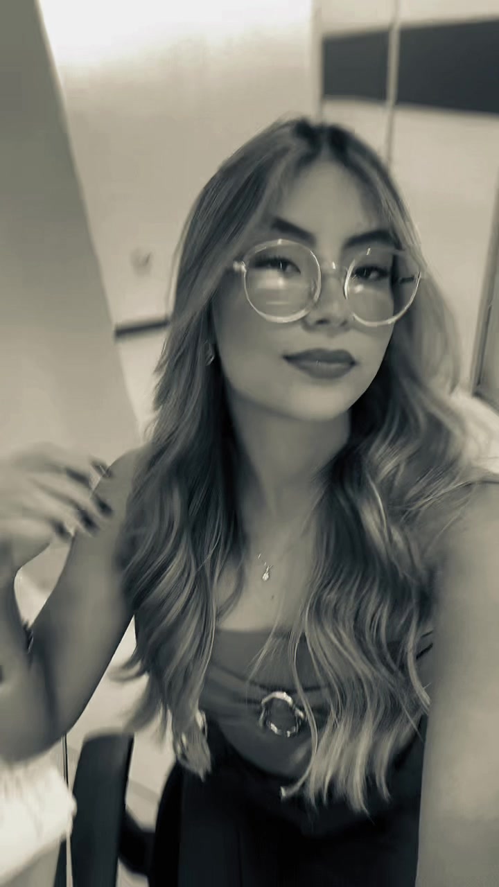 @Ana