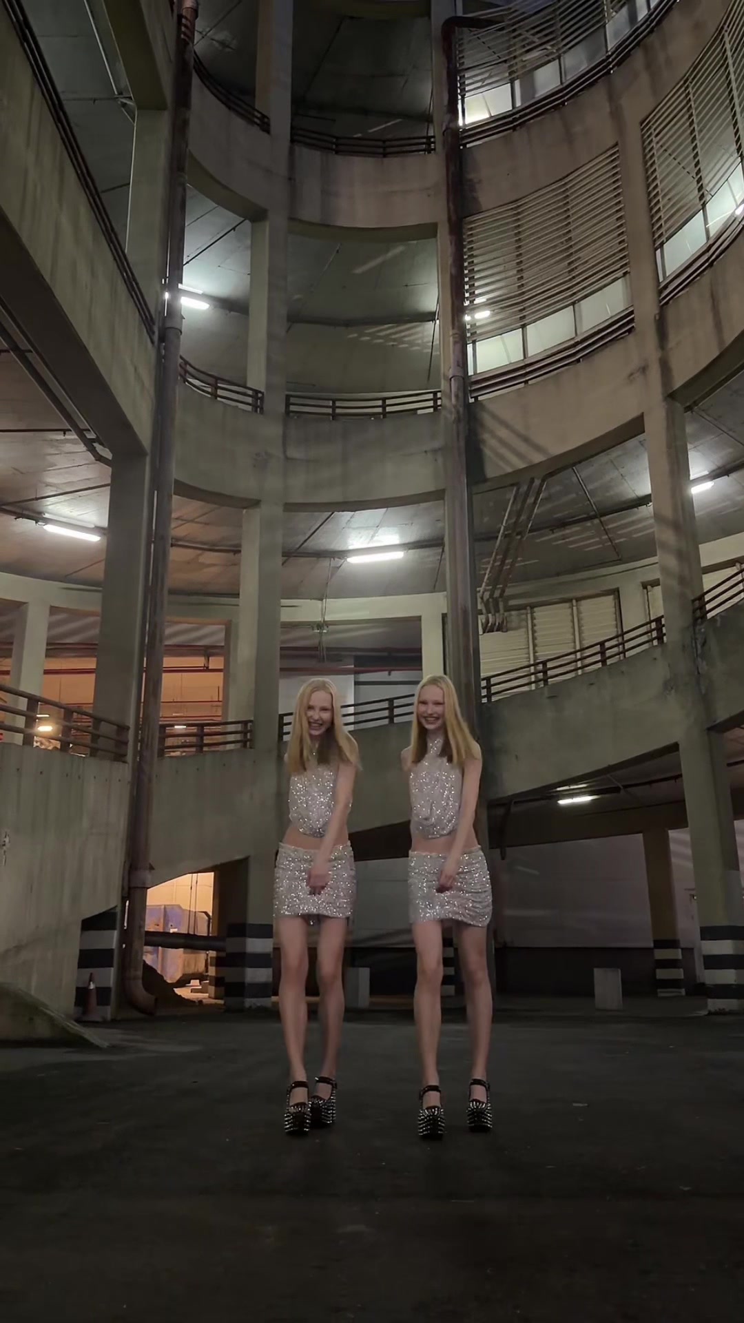 @Evelina & Lola