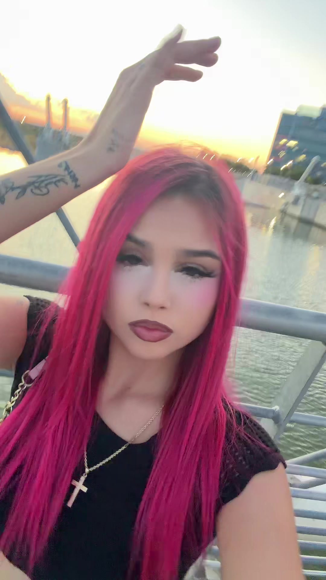 @MsYak