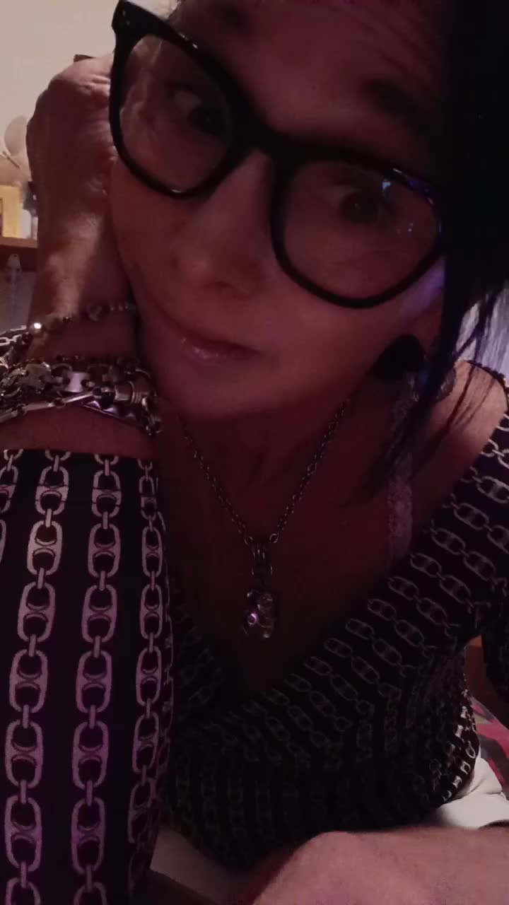 @Angy 🌟💙🩷🩵🖤🌟