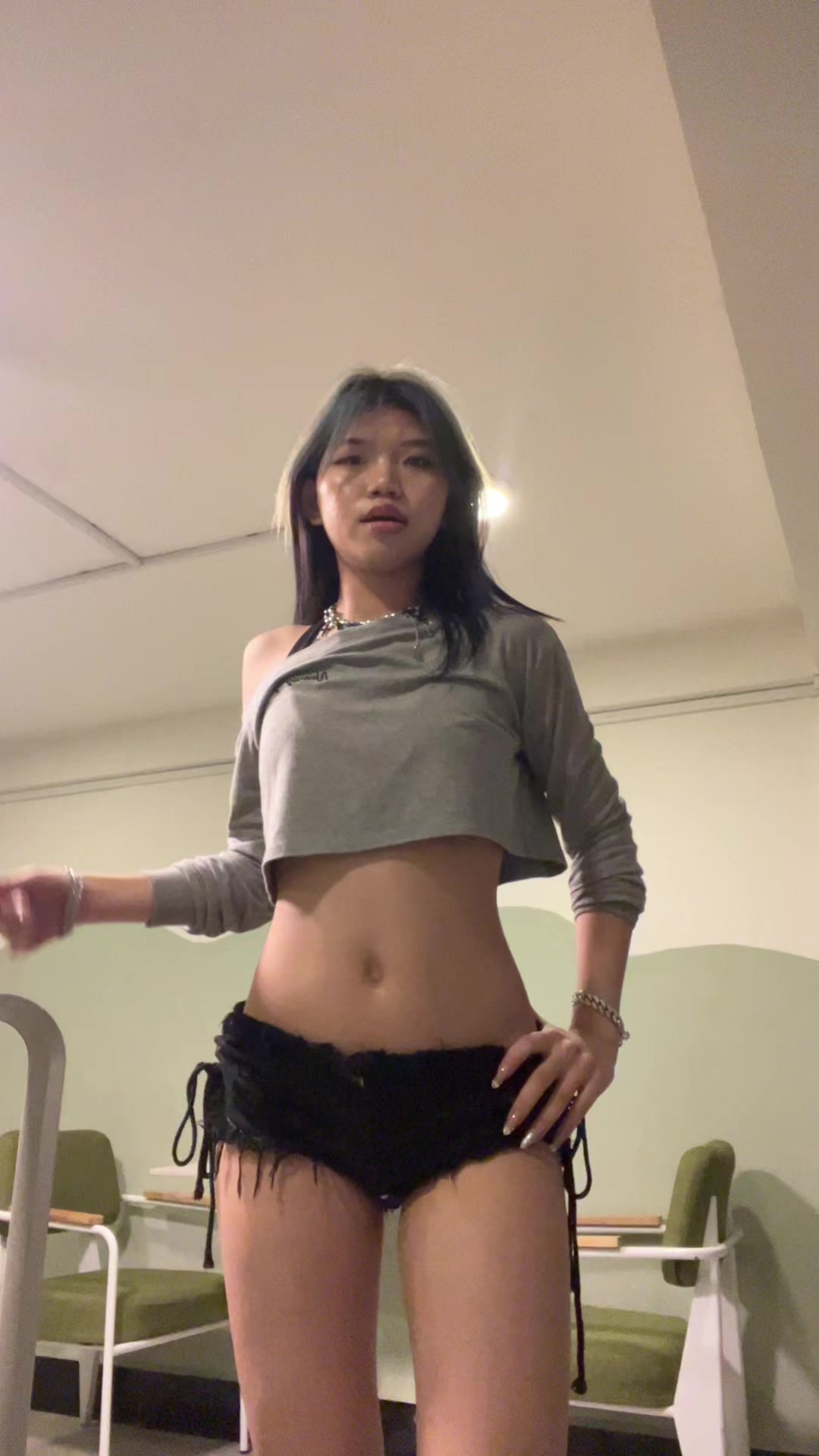 @3