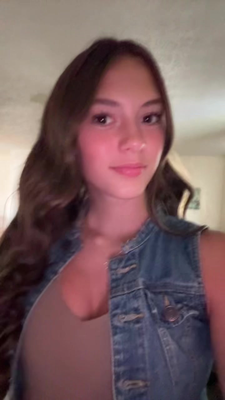 @Ella