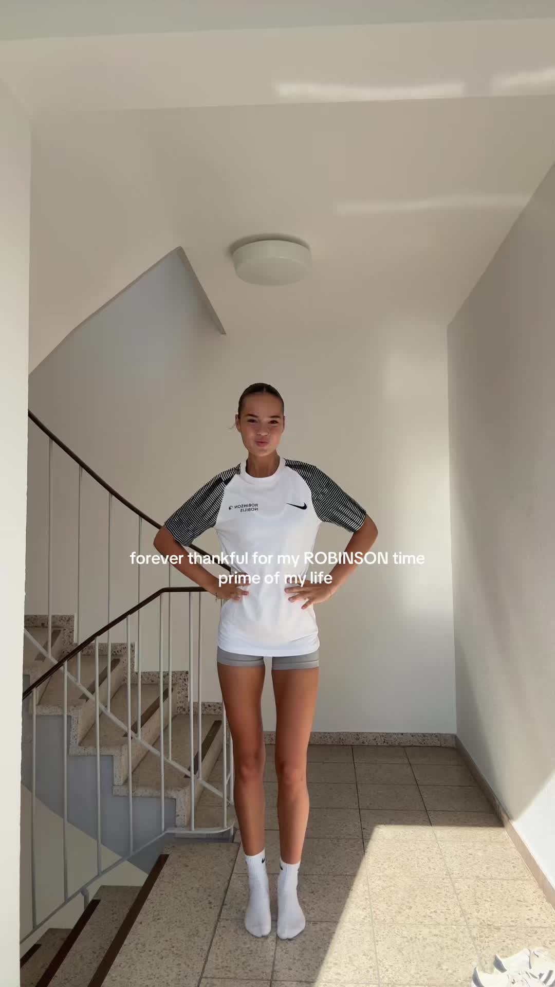 @roberta.rena