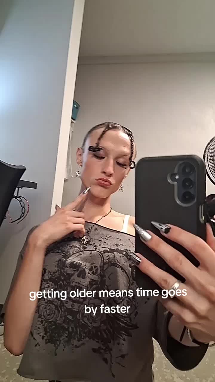 @PIPER👽