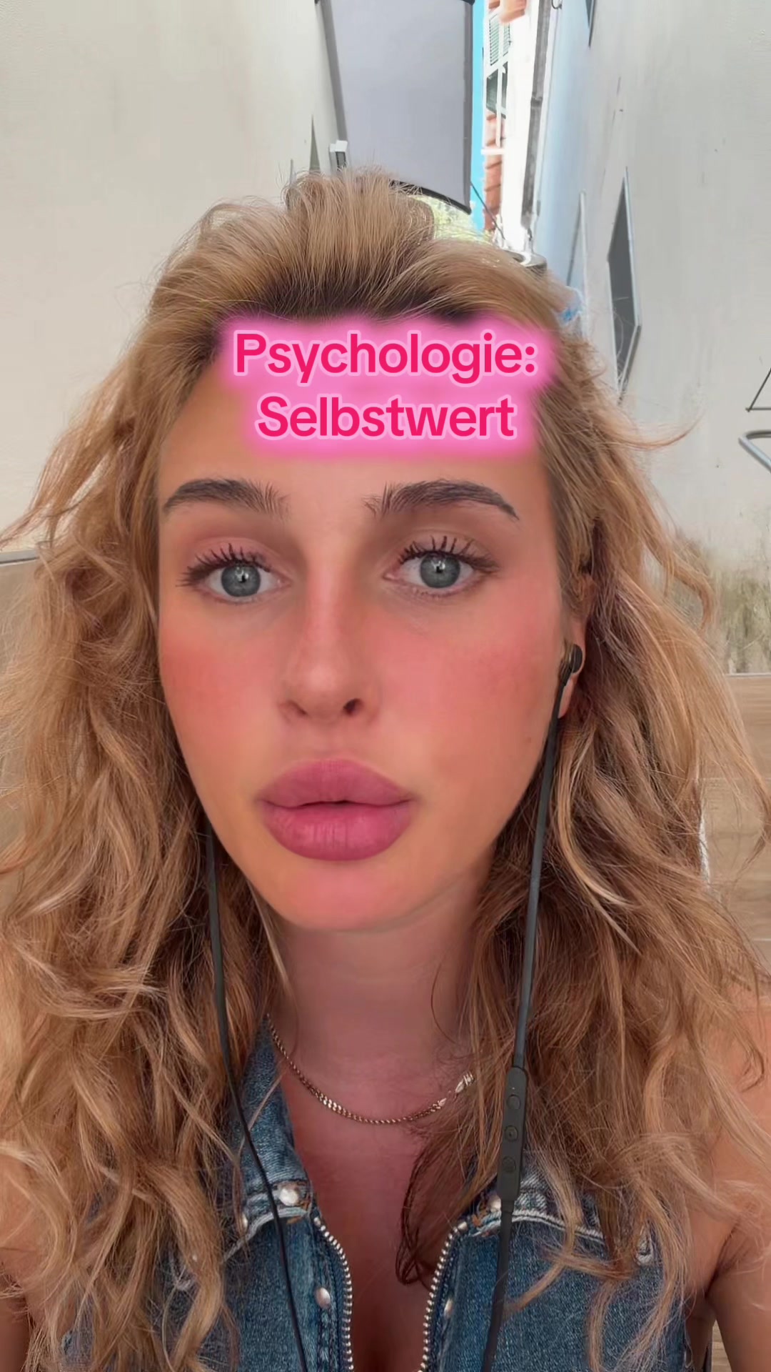 @Josi 🎭 angehende Psychologin