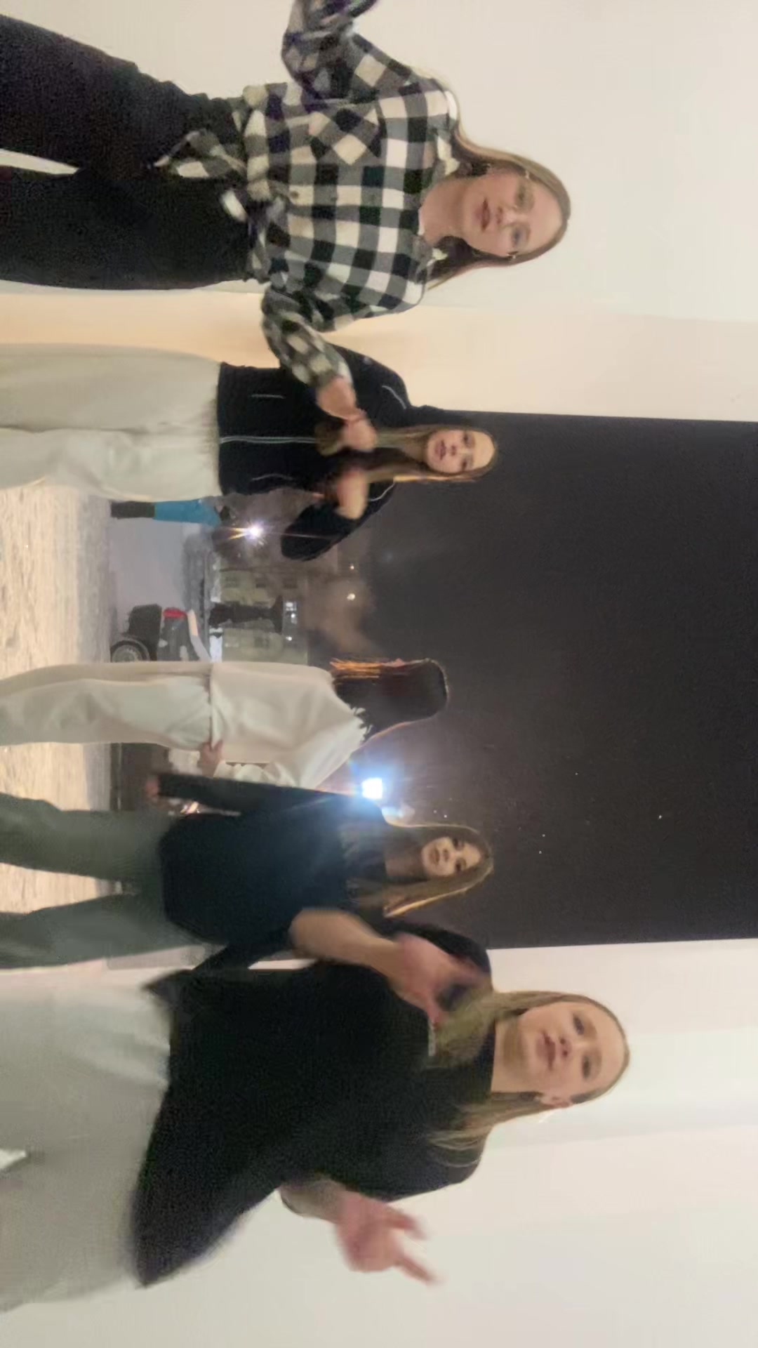 @алиска