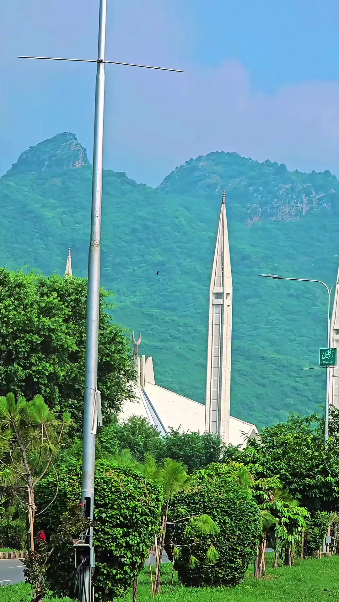 @Only Faisal Masjid ๐