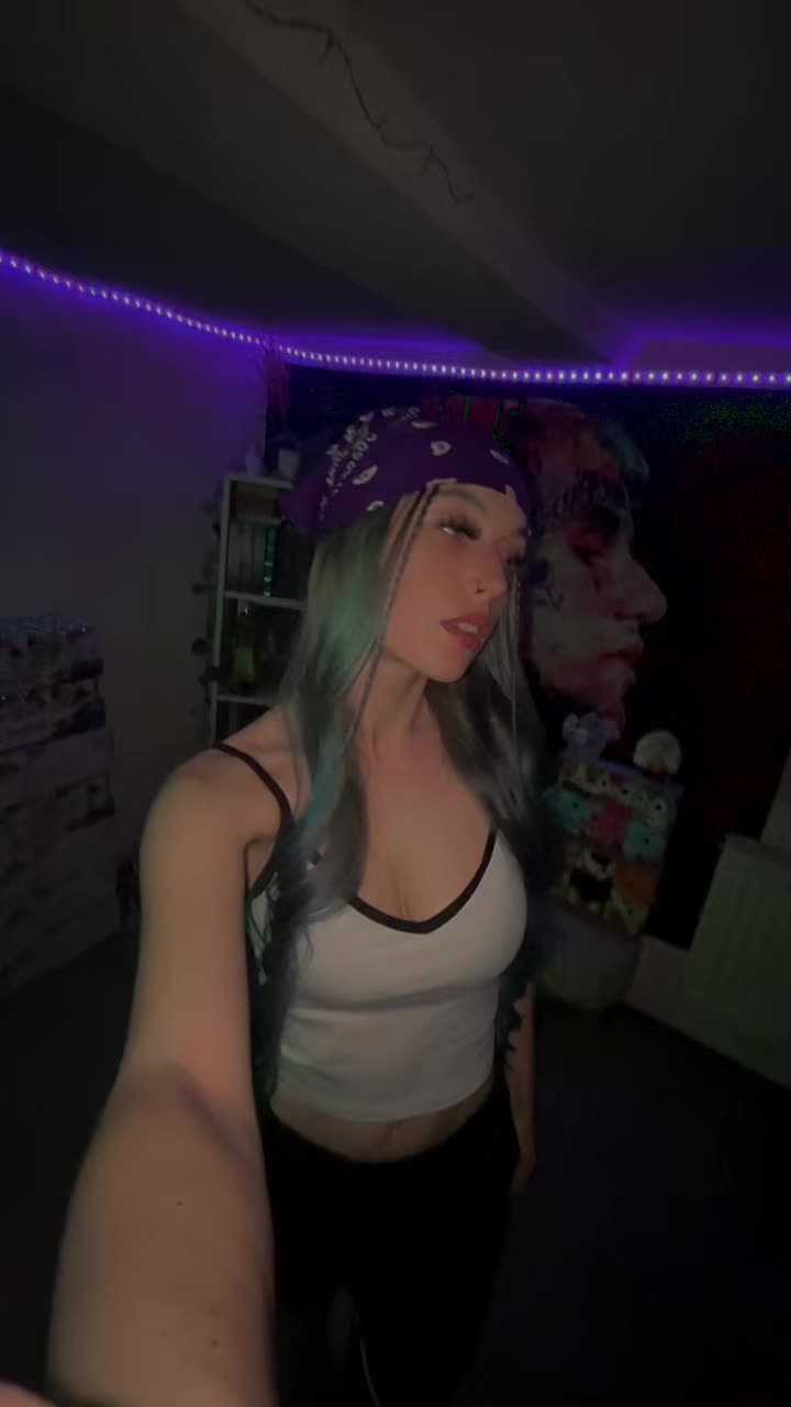 @Sammy💚💜