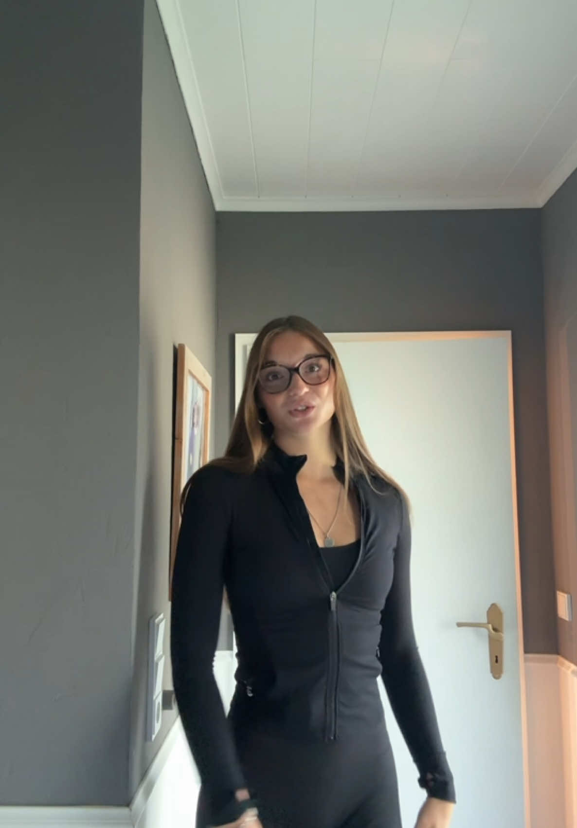 @liaaa